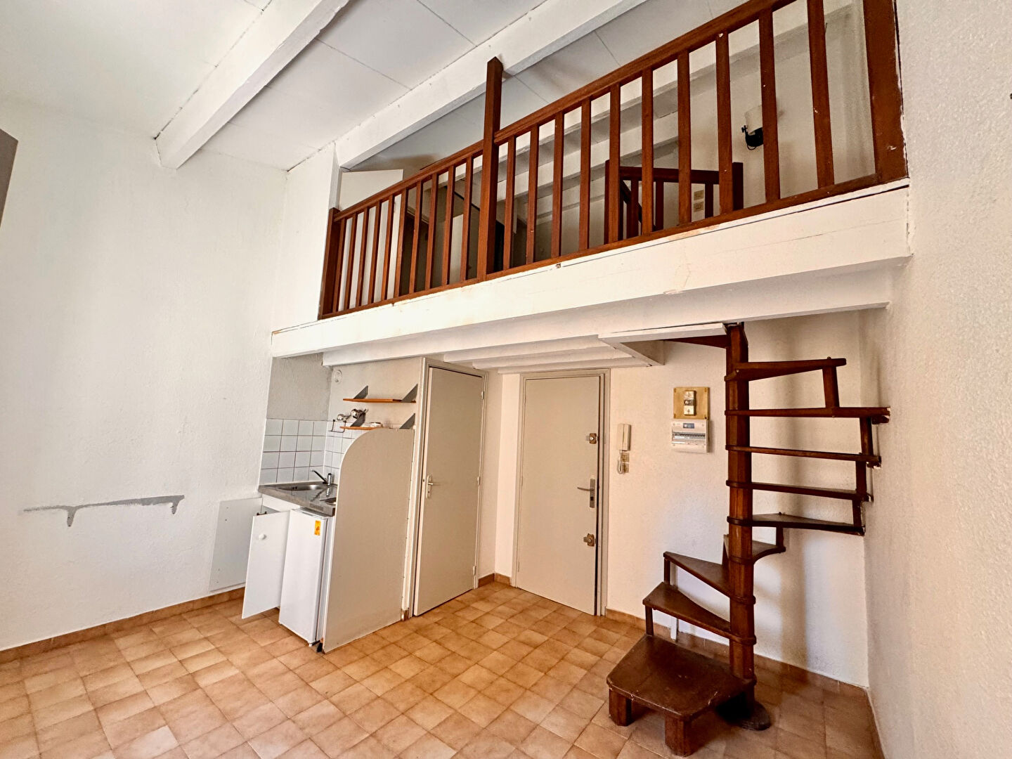 Apartment - AIX EN PROVENCE